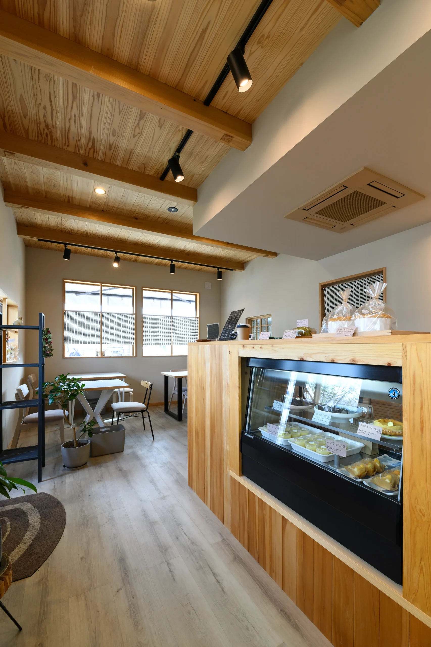 夢とこだわりがつまった店舗兼住宅
