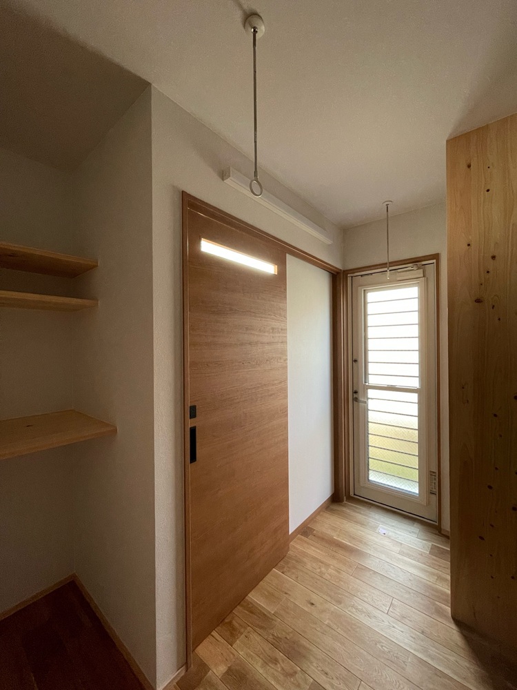 明るくて居心地のいいシンプル空間