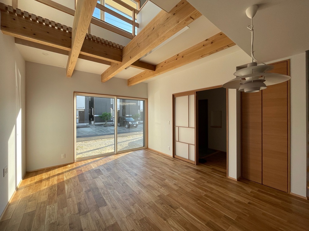 明るくて居心地のいいシンプル空間