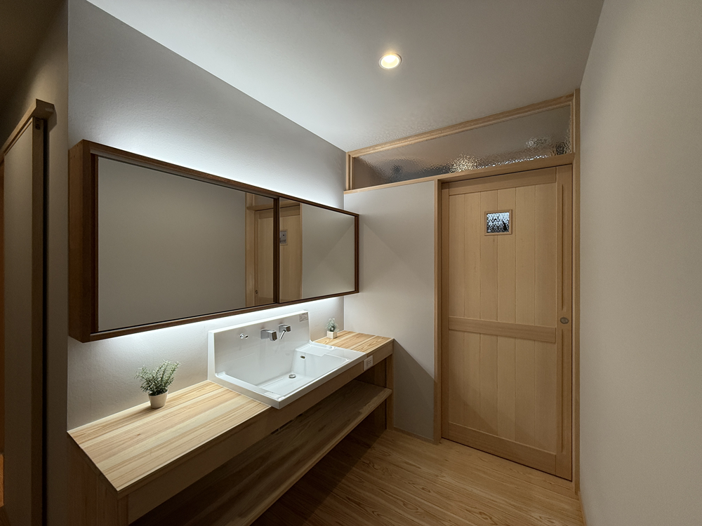 自然素材と光の融合