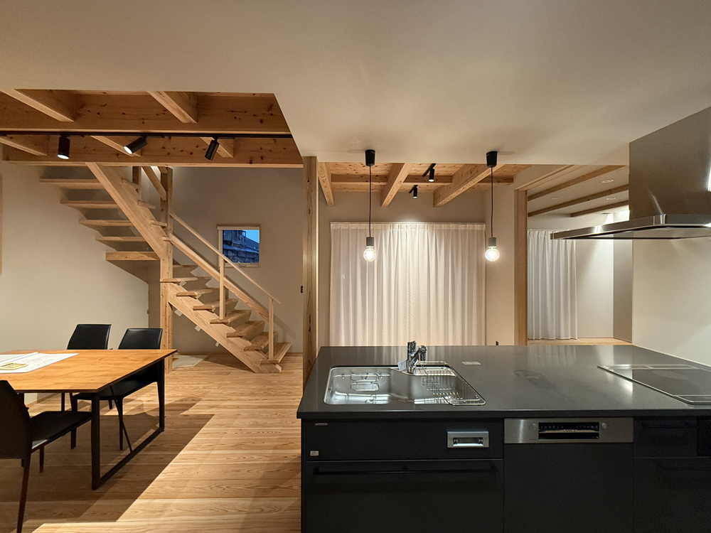 自然素材と光の融合