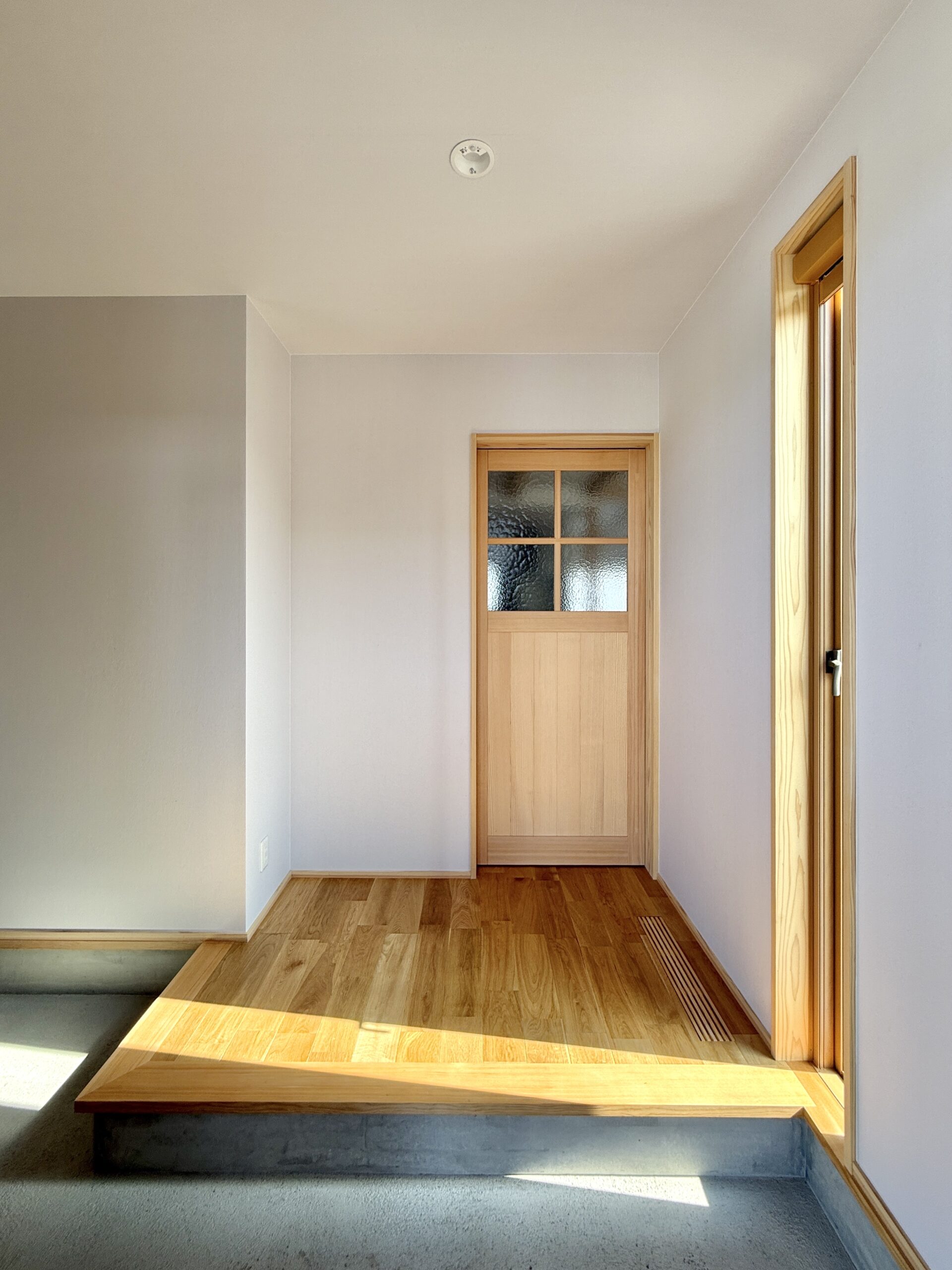 光で変わる住まいの表情