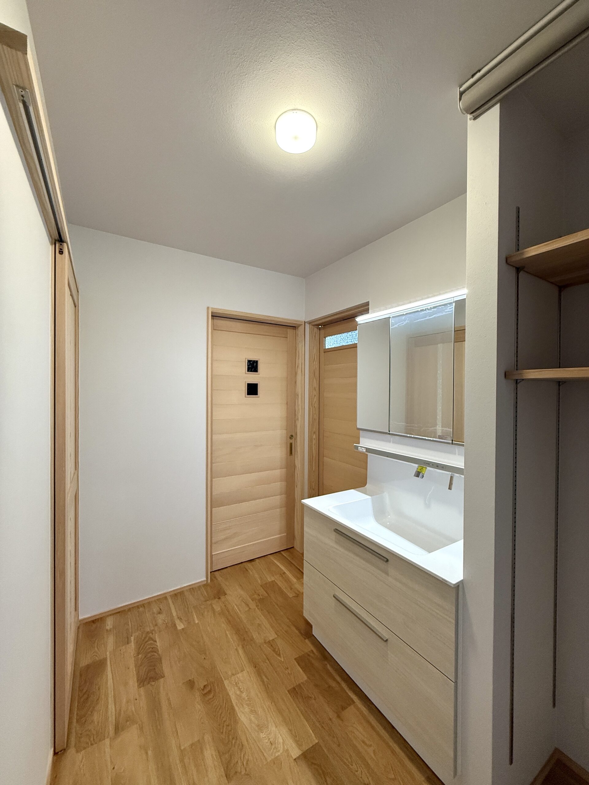 光で変わる住まいの表情